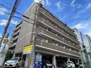 江坂第一下伊マンションの物件外観写真